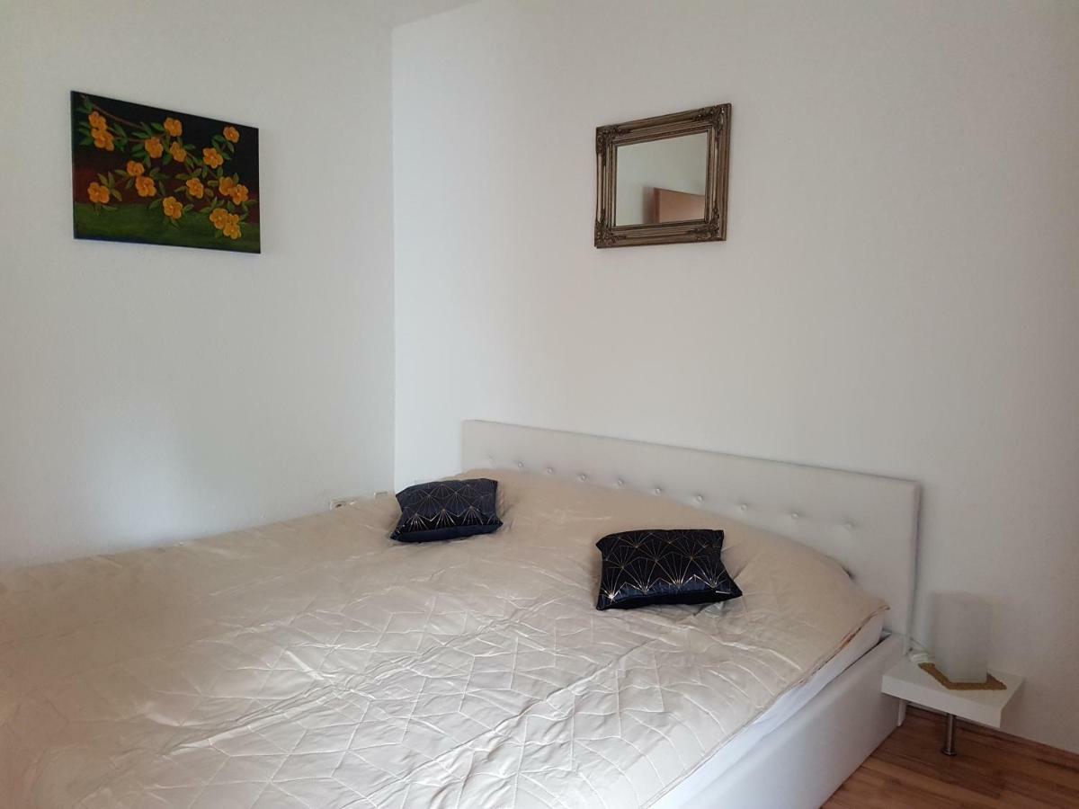 Ferienwohnung S. Armbruster Bernsbach ภายนอก รูปภาพ